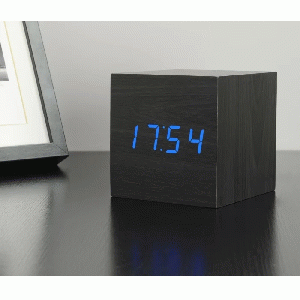 Gingko - Maxi Cube Click Clock Black