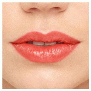 Revlon Super Lustrous Lipstick No. 750 - Kiss Me Coral